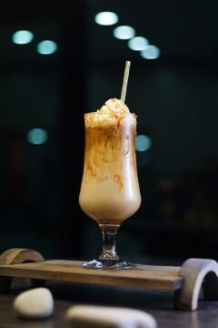 Komposisi Caramel Macchiato