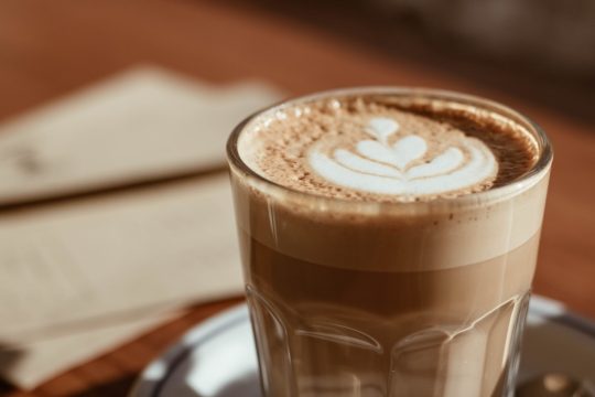 Manfaat Kopi Cappuccino unsplash kamil-s