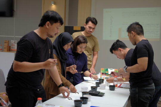 Cupping, Ide Lomba Agustusan yang Berhubungan dengan Kopi